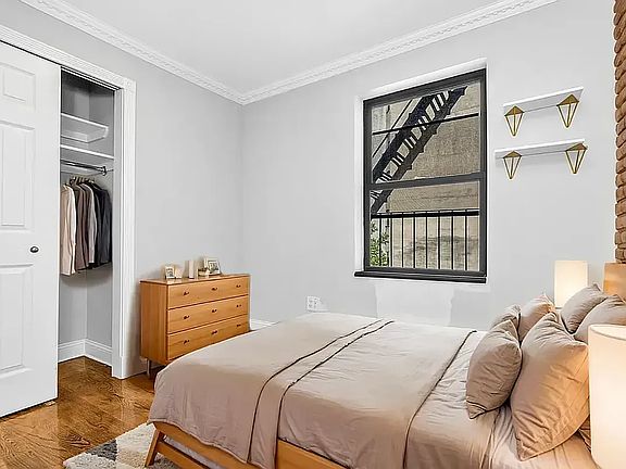 3rd image of 410 E 13th St APT 1E