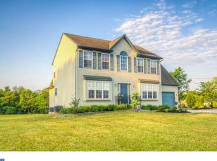 5352 Lake Rd, Newfield, NJ 08344