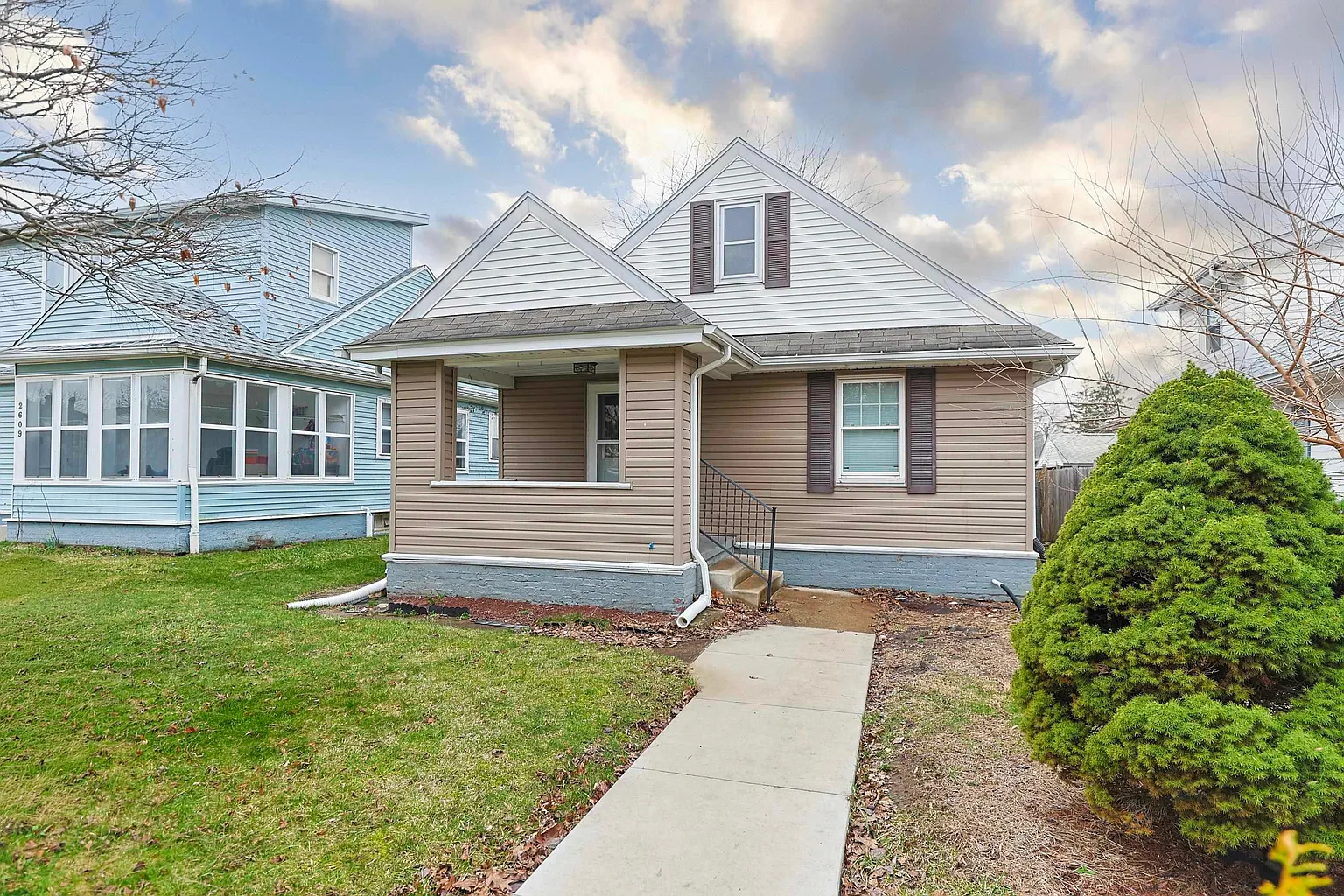 2605 Rush St photo 1