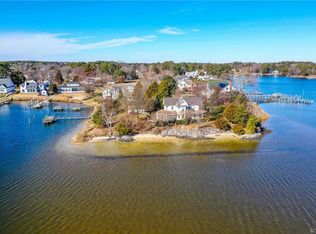 142 John E Wright Dr, Deltaville, VA 23043