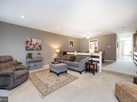 5th image of 801 Winchester Ct