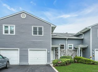 159 Alicia Dr, North Babylon, NY 11703