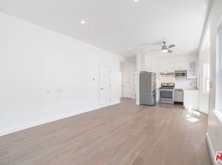 31 Breeze Ave #B, Venice, CA 90291