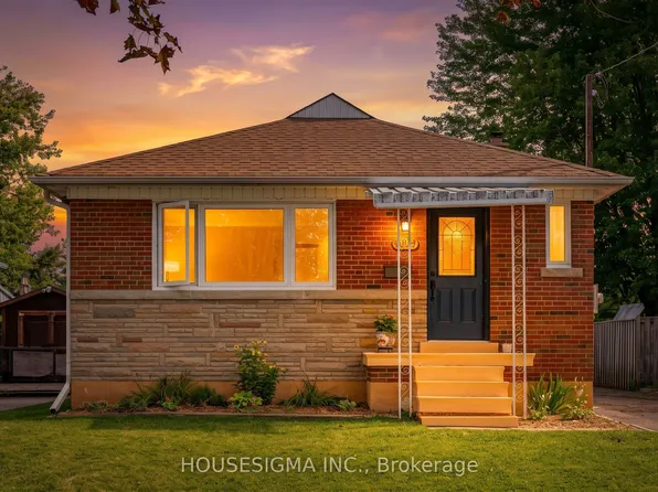 309 Baldwin St, Oshawa, ON L1H 6H5