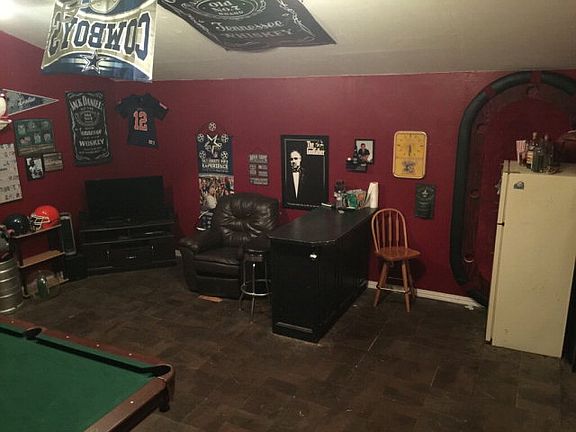 4th image of 1430 Englewood Ln