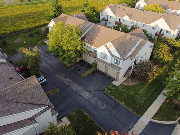 2nd image of 3123 Saganashkee Ln #3123