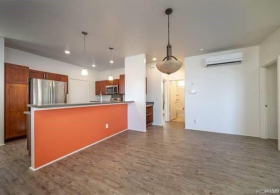 5th image of 460 Kamaaha Ave APT 43