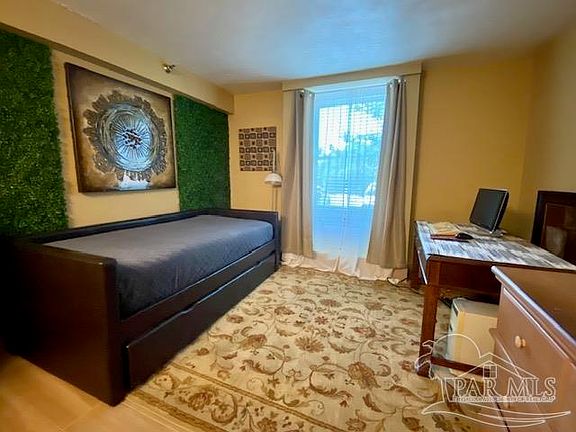 2nd image of 224 E Garden St APT 151