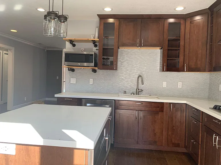 925 E Grant Pl — Photo 13