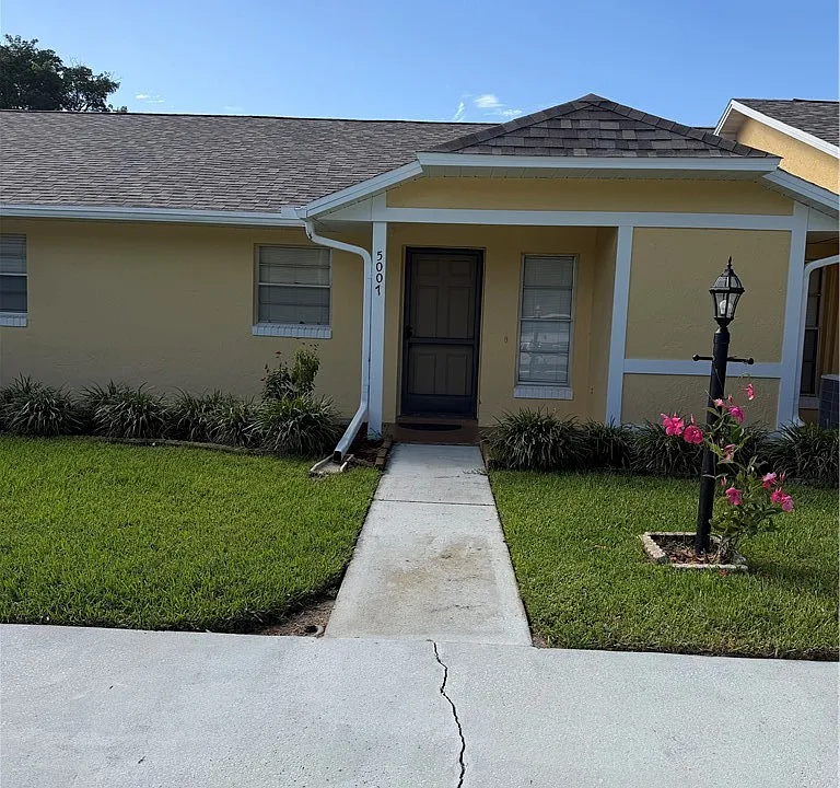 5007 Granada Blvd