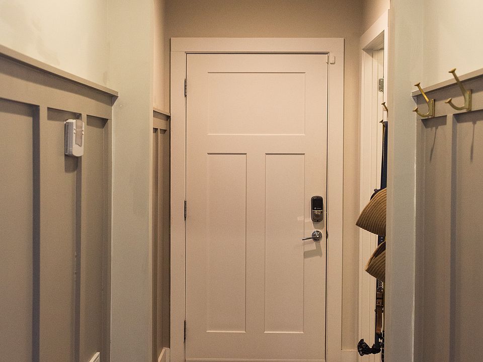 1st Floor Hallway