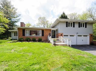 120 Redwing Ln, North Barrington, IL 60010