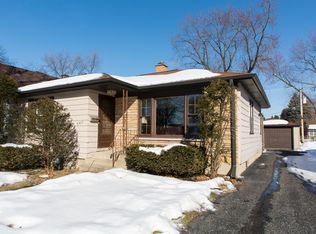 445 S Stewart Ave, Lombard, IL
