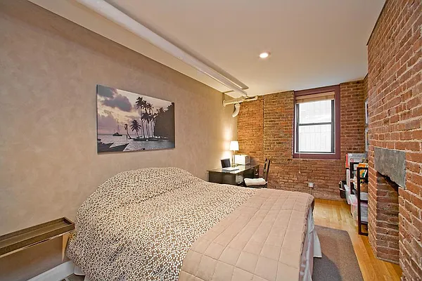 Rented by Corcoran | media 32