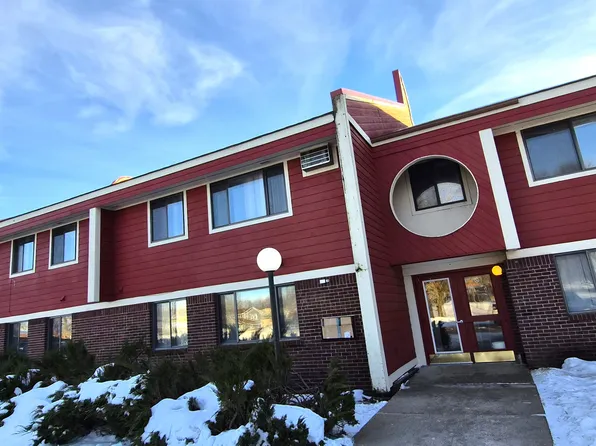 Green River Apartments