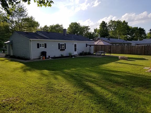 3rd image of 1959 Coventry Dr