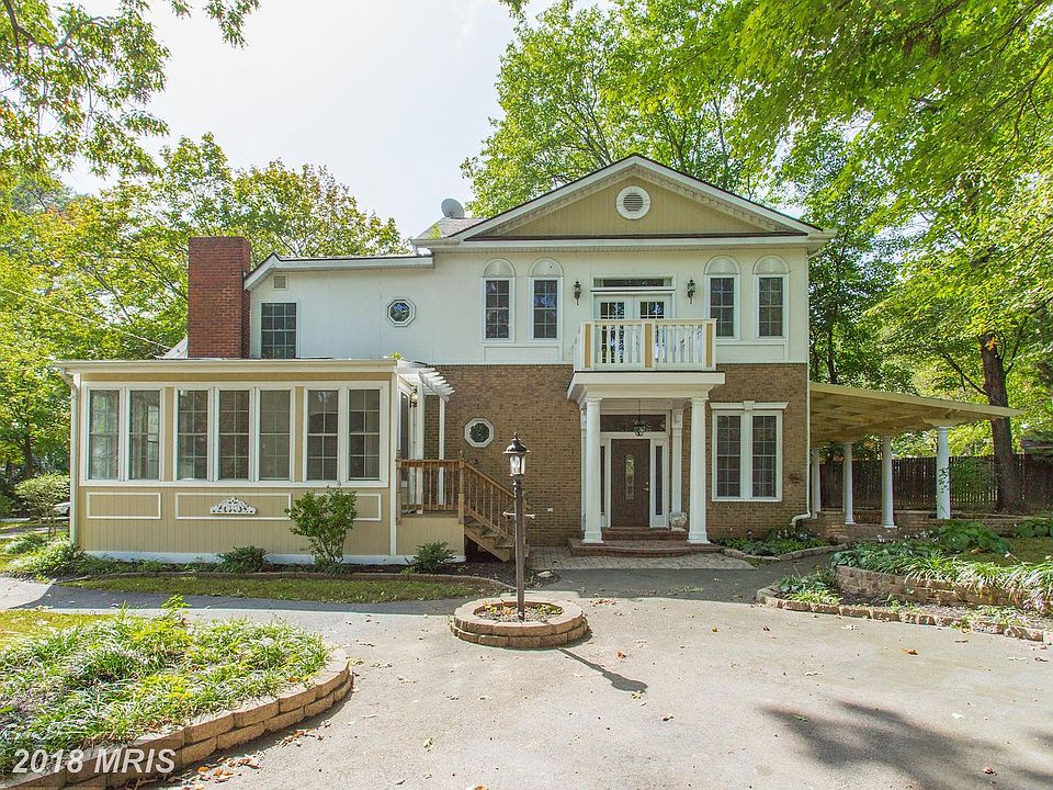 1st image of 3855 Meredith Dr