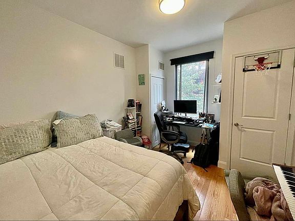 3rd image of 114 4th Ave #2B