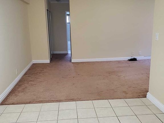 3rd image of 500 Linwood Dr APT 2B
