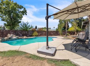5300 Blue Sapphire Ct, Elk Grove, CA 95758