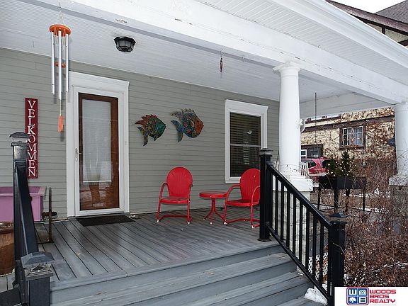 3rd image of 1928 Ryons St