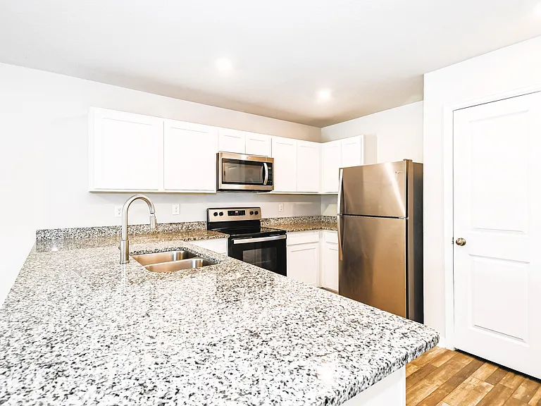 45327 Red Brick Dr — Photo 4