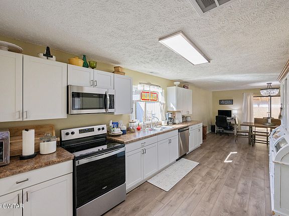 3rd image of 2134 Old Furnace Rd