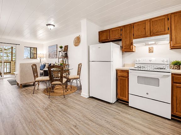 3rd image of 239 Beach City Rd APT 3234