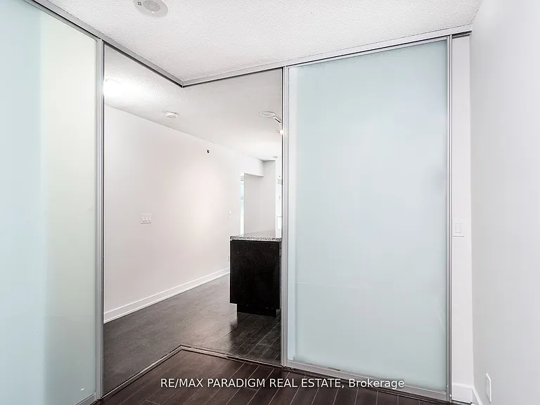 21 Nelson St #316 — Photo 11