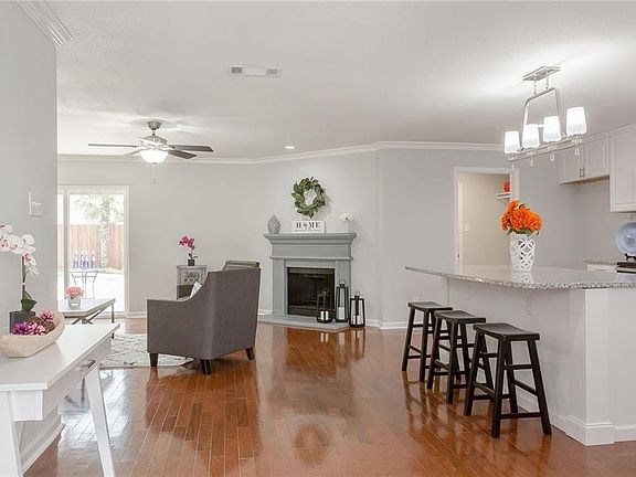4th image of 10809 Red Cedar Dr