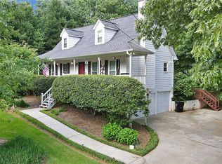 69 Maplewood Ct, Acworth, GA 30101