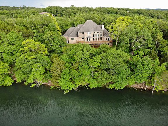 3rd image of 109 White River Ln