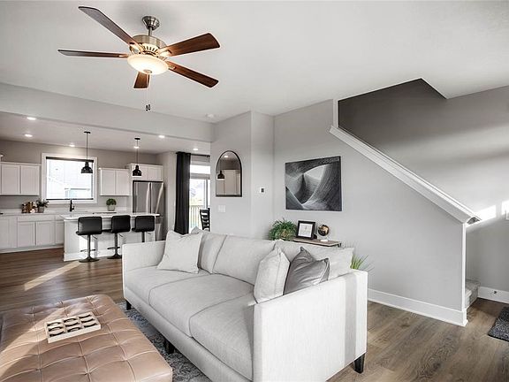 4th image of 4008 NE 6th St