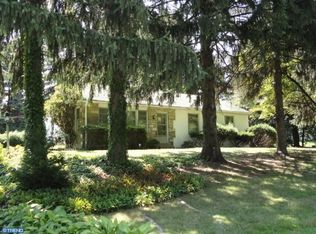 7 Elfreth Rd, Huntingdon Valley, PA 19006