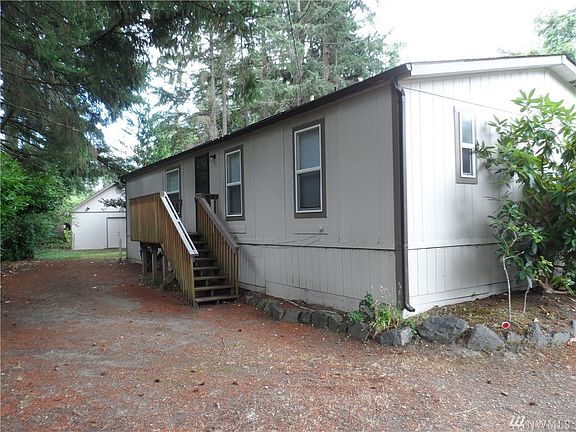 3rd image of 6810 87th St NW