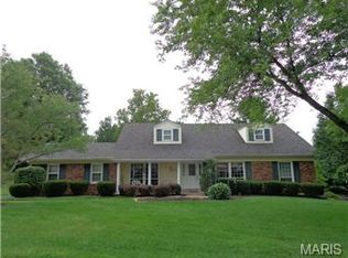 503 Claymont Dr, Ballwin, MO