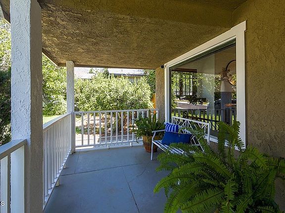 4th image of 214 Valle Vista Ave