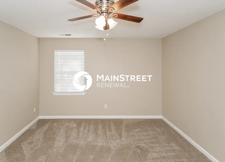 525 Oak Crest Dr — Photo 14