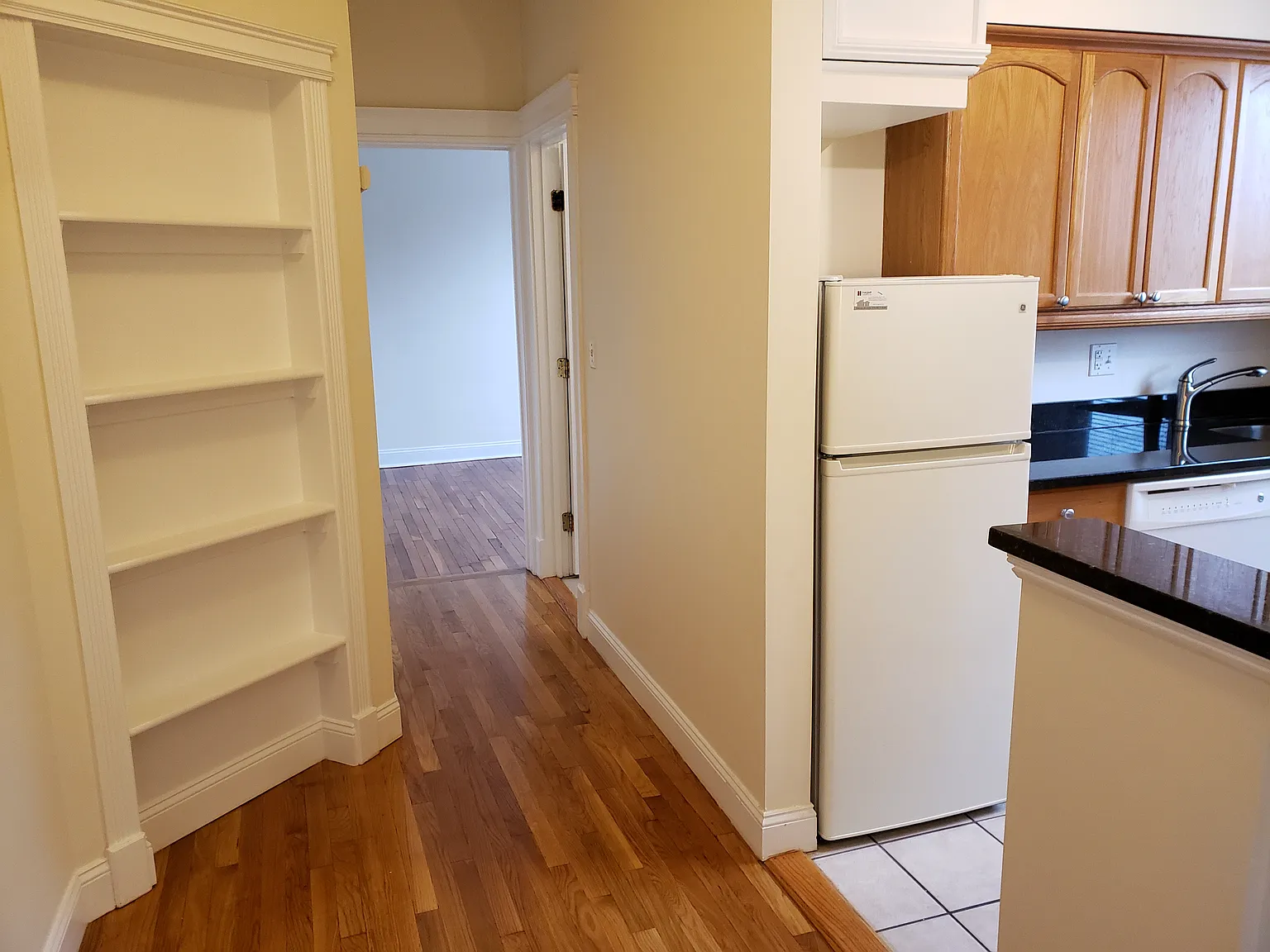 29 Queensberry Street — Photo 3