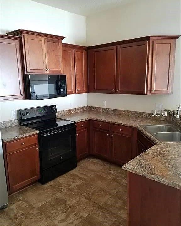 2nd image of 1353 Platte Ct N