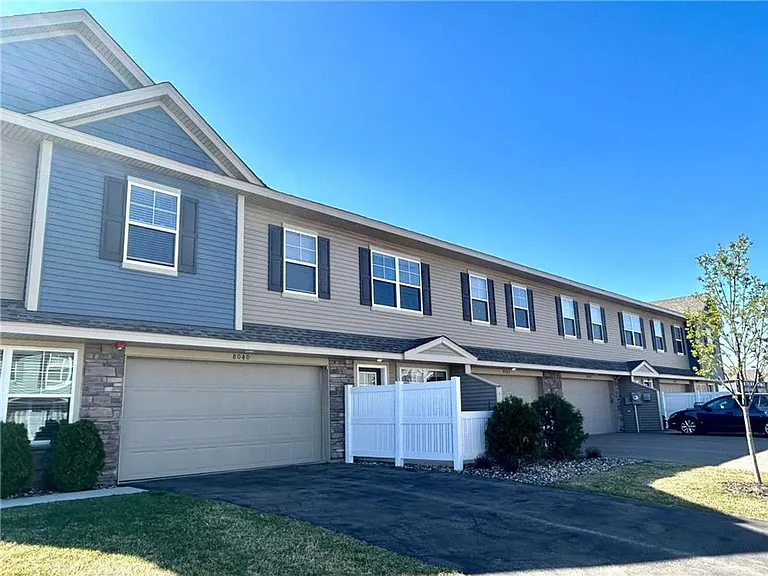 8042 Abercrombie Ln — Photo 25