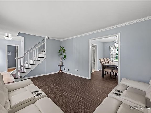4th image of 635 Pauline Ct