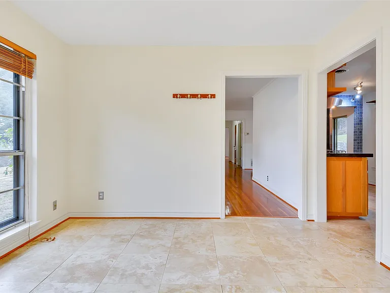 2300 Rebel Rd — Photo 5