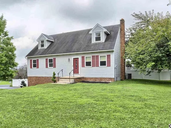 1269 Alma Ln, Mechanicsburg, PA 17055