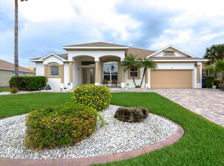 7 Julie Dr, Ormond Beach, FL 32176