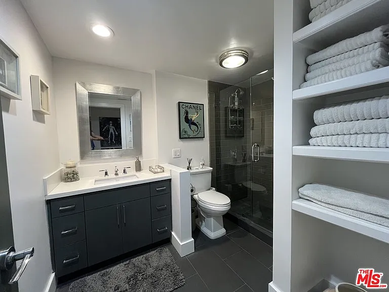 723 Palisades Beach Rd #211 — Photo 21