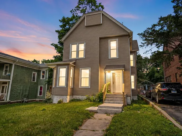 712 N Court St, Rockford, IL 61103