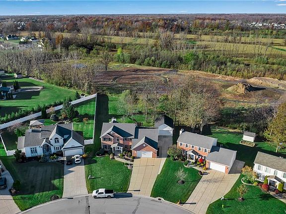 3rd image of 3757 Colin Ct