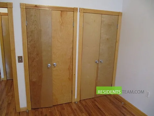Rented by Residents Team | media 11