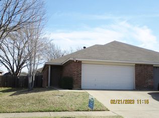 5519 Homestead Rd, Arlington, TX 76017